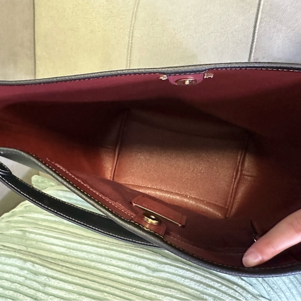 Coach Large Black Leather Bucket Bag - Picture 6 of 6